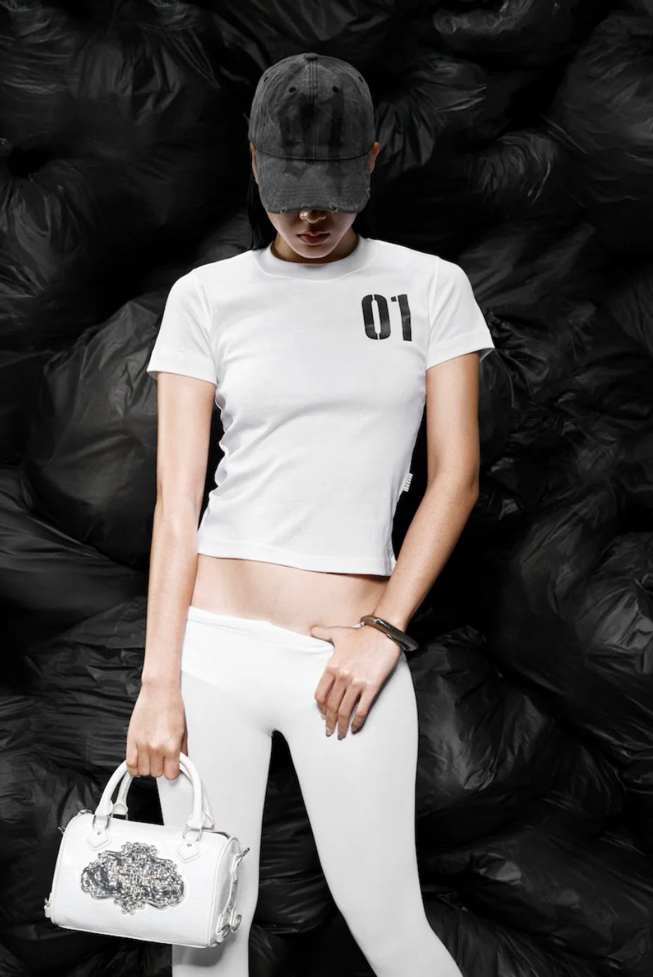 01 SMART FIT T-Shirt (PRE-ORDER)
